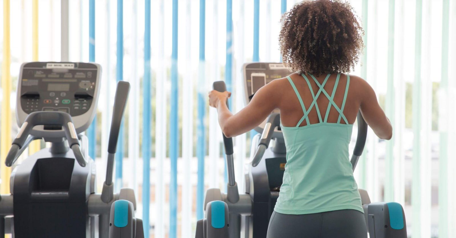 Elliptical workouts will allow you to burn excess fat and slim your waist. 